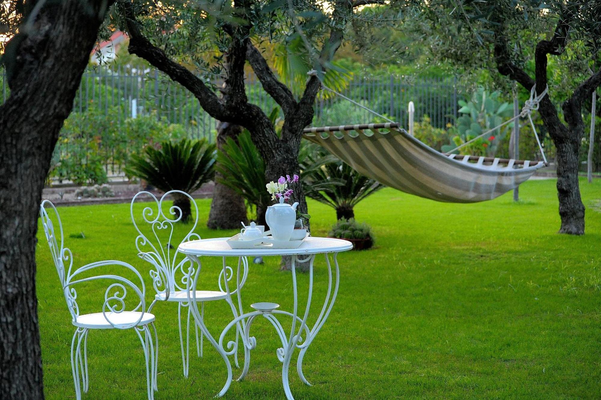 ホテル Il Giardino Del Te バルレッタ エクステリア 写真