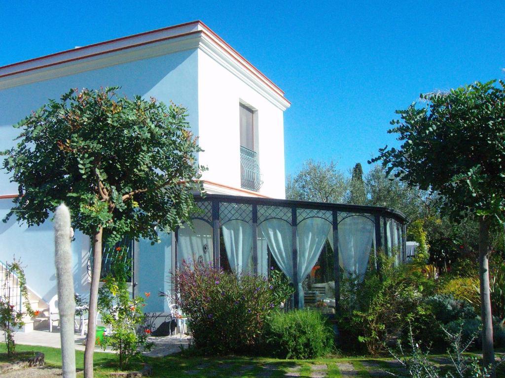 ホテル Il Giardino Del Te バルレッタ エクステリア 写真